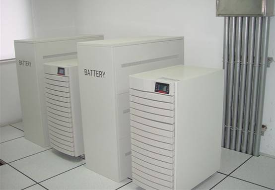 ɽArrayϵA20kVAģKUPS