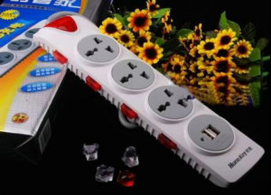 江城同演三臺戲 航嘉排插領(lǐng)時尚