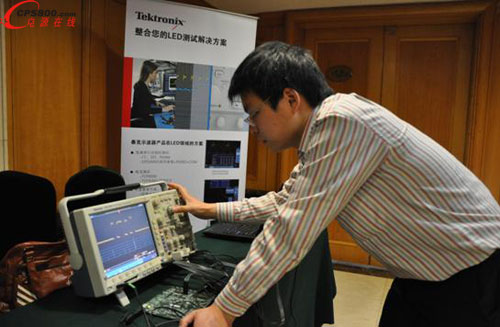 ̩˹̎MS4000ϵʾ̖ʾԴë̵ľʲ׽