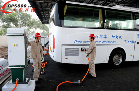 油電企業(yè)“跑馬圈地” 電動車充電站建設(shè)加速