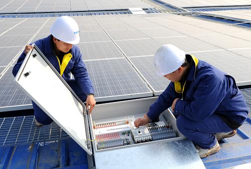 江蘇連云港市第一座光伏發電站即將投運
