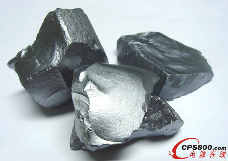 多晶硅太陽能電池組件產業過剩 致市場價格迅速下跌