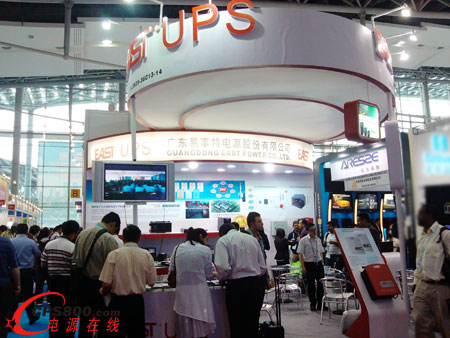 易事特盛裝亮相第111屆廣交會 高效光伏逆變器受國際客商廣泛關注