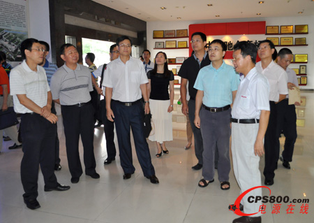 東莞市委黨校科級干部培訓班學員蒞臨易事特參觀考察