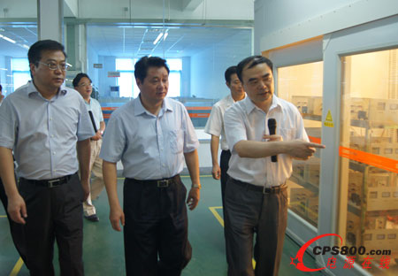 倪發科副省長考察陽光電源