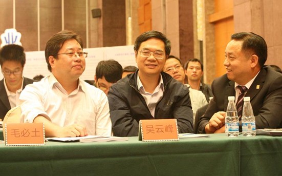 늚ИI(y)f(xi)LԪ늚ИI(y)ɻںM(jn)н