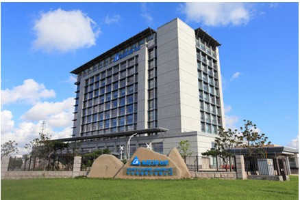 Dһ _(ti)_(d)Ϻ\(yn)I(yng)ĳ\(yn)̫(yng)ܹl(f)L(fng)⻥a(b)LED·_(ti)_(d)Դg(sh)