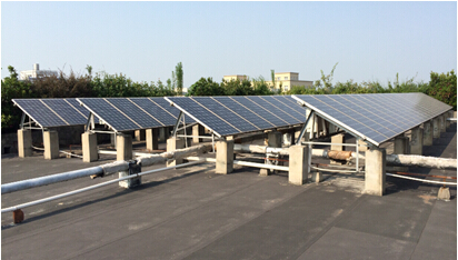 某工廠微逆變器組成三相光伏并網系統