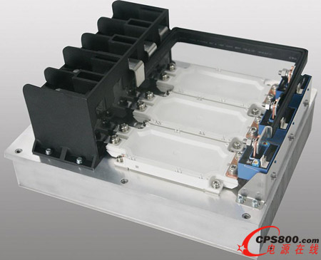 鷹峰電動汽車驅動DEMO亮相HEV&EV