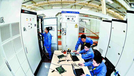 國內最大功率高壓變頻器成功試車通過驗收