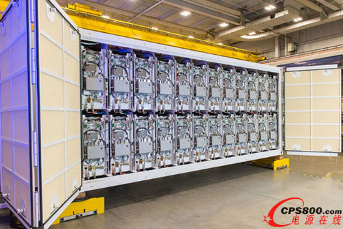 雷神公司為美海軍研制電磁導軌炮脈沖電源