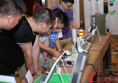 施耐德電氣“群星” 系列產品現場體驗