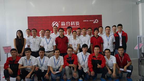 鎳氫動力電池整線自動化設備車間及團隊合影