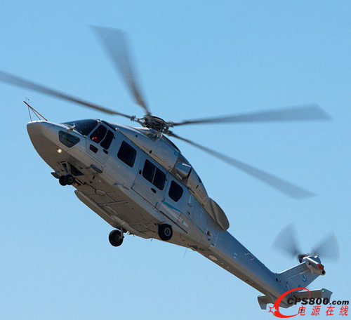 “直-15”在哈爾濱首飛  發動機等部件全部國產化