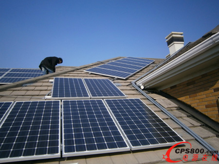 據報道,2016年全球新增光伏裝機量77GW,增幅34%。隨著中國光伏市場強勁的需求推動,光伏發電實現多元化的發展。近年來,在政策的支持下光伏扶貧在農村初見成效。那么在農村光伏發電和光熱發電哪個更具優發展前景?