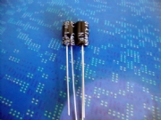 NP無極性電解電容器NP4.7UF50V 4X7